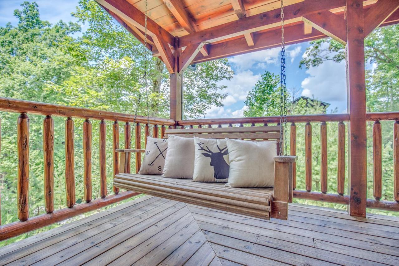 Hemlock Manor Villa Гетлинбург Екстериор снимка